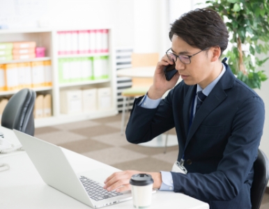 会社への連絡不要